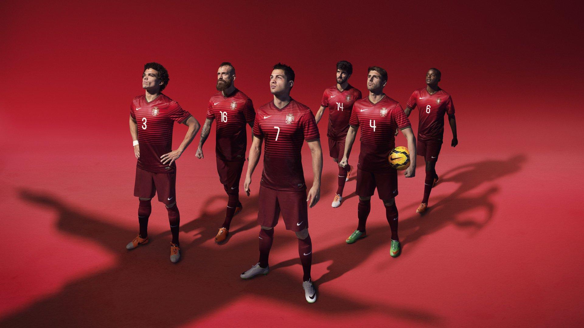 纳达尔鏖战五盘惊险晋级 法网14冠王再展红土统治力