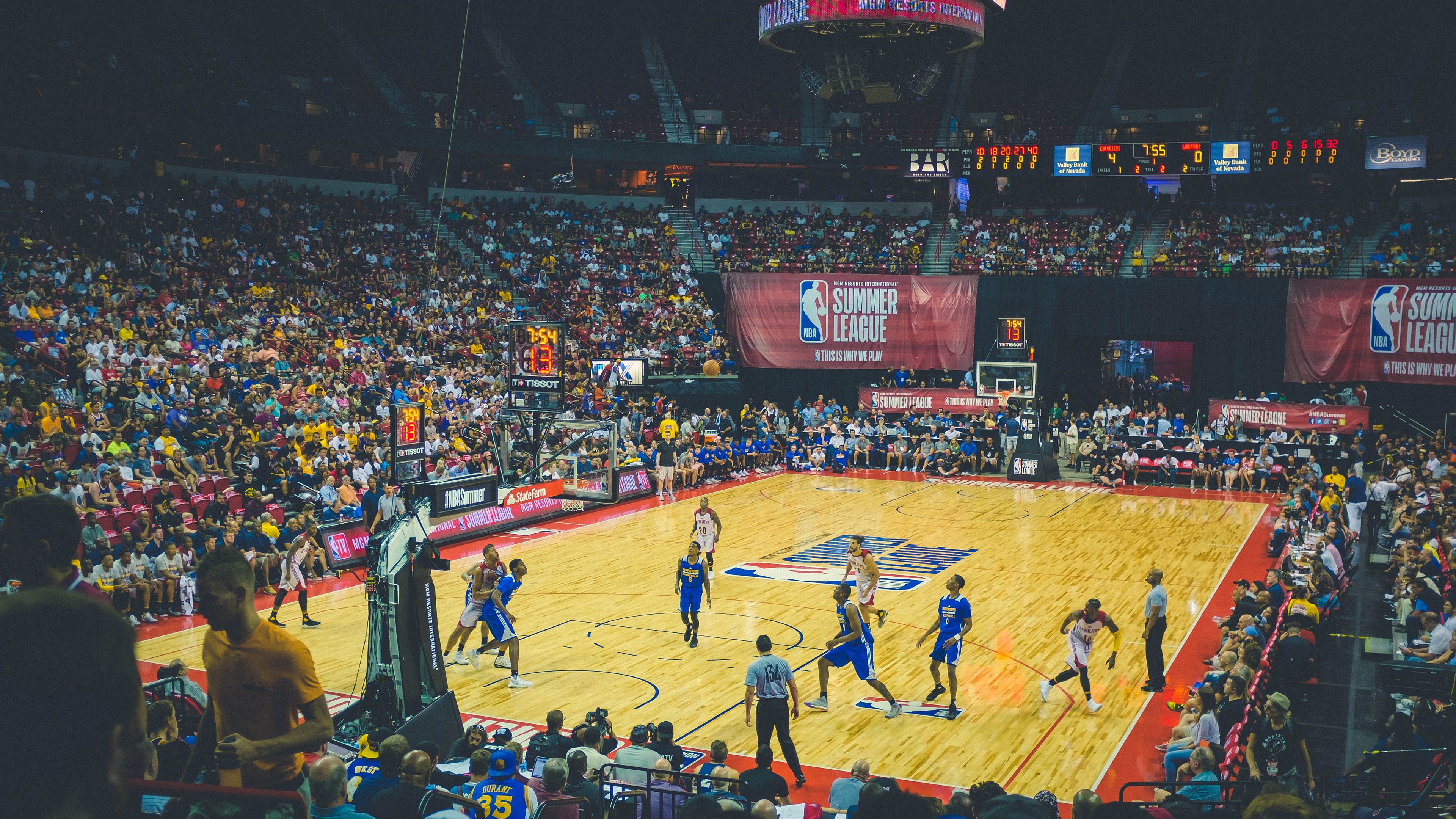 NBA季后赛史诗级抢七大战 绝杀时刻引爆全场